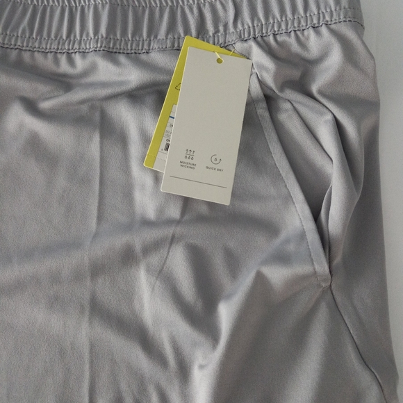 All in motion gray athletic pull on shorts size XXL - Picture 3 of 7